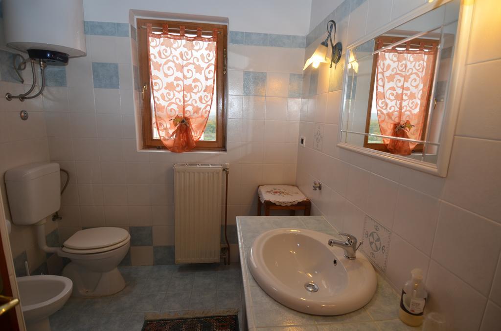 באלה Mon Perin Castrum - Apartman Valentina חדר תמונה
